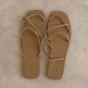 Splendid Neutral Strappy Square-Toe Sandals in Beige